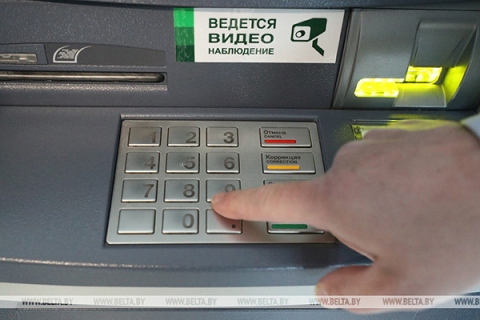 Беларусбанк рассказал, как сейчас работают платежные карточки
