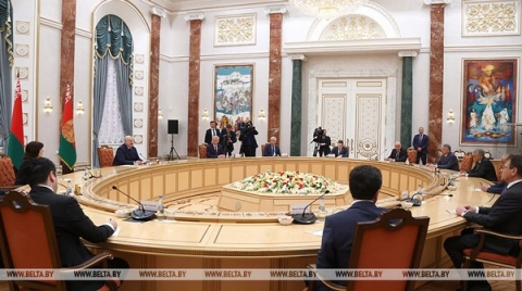 Угроза глобального конфликта, &laquo;контрнаступ&raquo; и&nbsp;призыв к&nbsp;единству. Все громкие заявления Лукашенко на&nbsp;встрече по&nbsp;линии ОДКБ