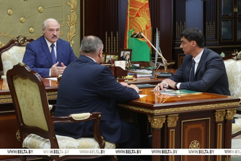 Лукашенко: с&nbsp;честных предпринимателей и&nbsp;бизнесменов не&nbsp;должен упасть ни&nbsp;один волос